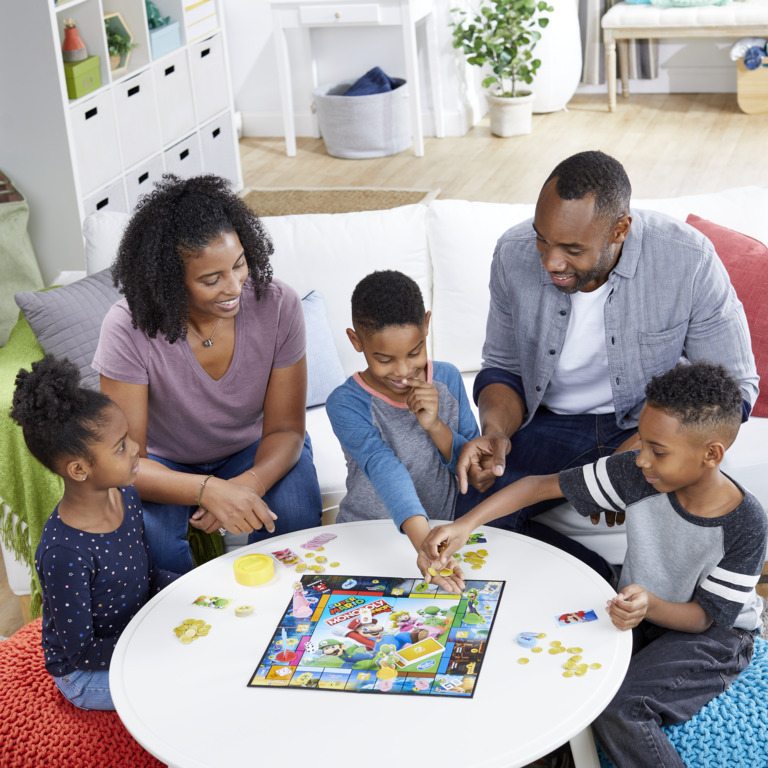 لعبة بطاقات هاسبرو مونوبولي سو - مراجعة Hasbro Game Monopoly وسعره