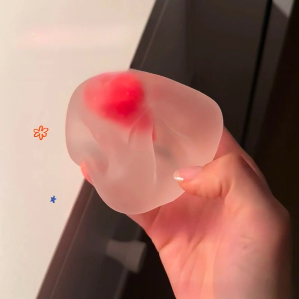 كرة ضغط ناعمة على شكل فراولة،  - مراجعة Kids' Toys وسعره